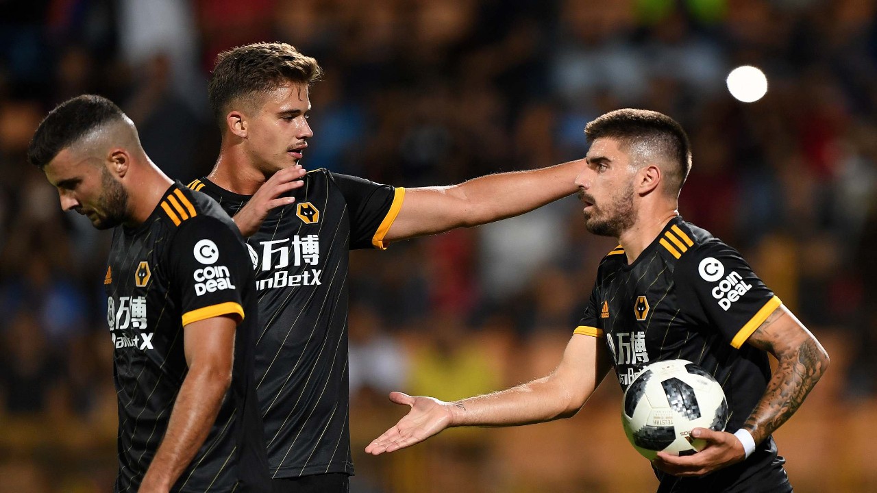 狼队客场大胜,豪取三分回归上岸 狼队客场大胜,豪取三分回归上岸