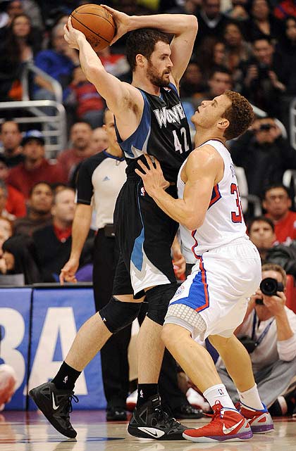 惊心动魄！篮球顶级对决现场丁宁依旧上演