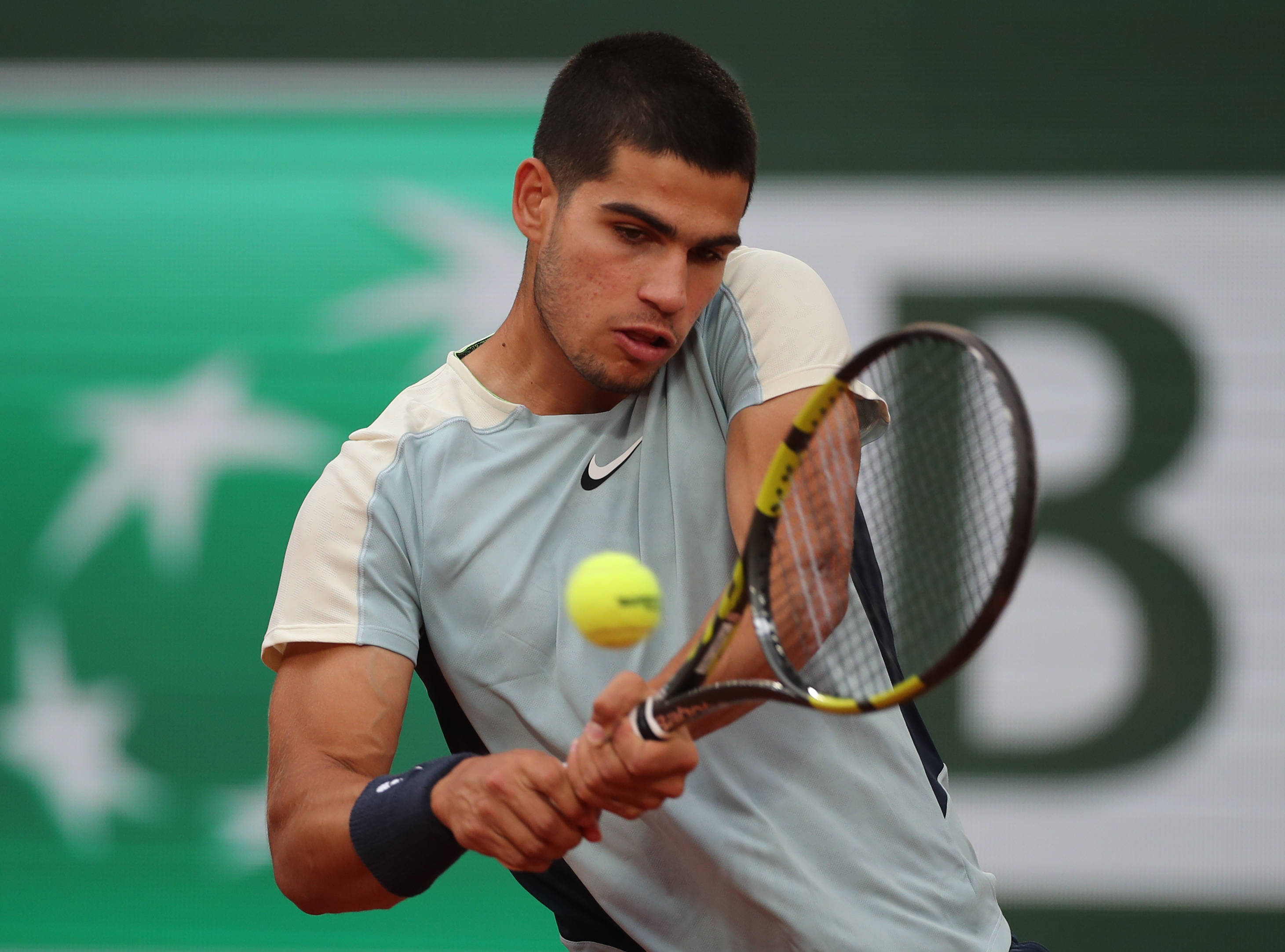 世界网球队险胜美国网球队,阿尔卡拉斯高光表现的简单介绍 世界网球队险胜美国网球队,阿尔卡拉斯高光表现的简单介绍