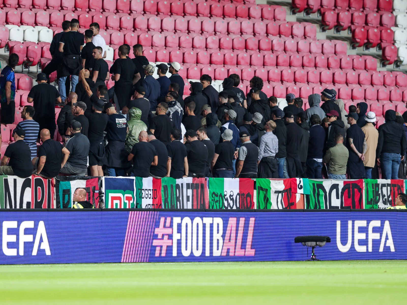 法国击败保加利亚，欧洲杯预选赛掀起胜利风暴