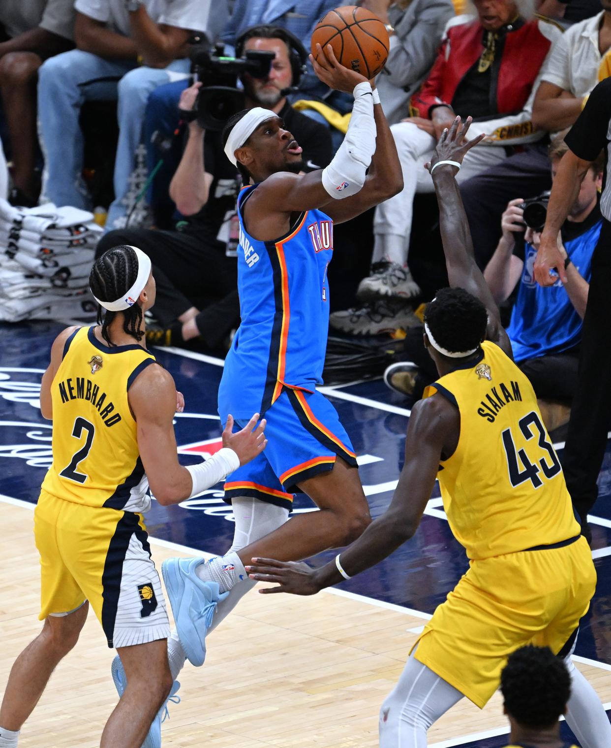 关于爵士全队力挫掘金,取得一场重要胜利!的信息 关于爵士全队力挫掘金,取得一场重要胜利!的信息