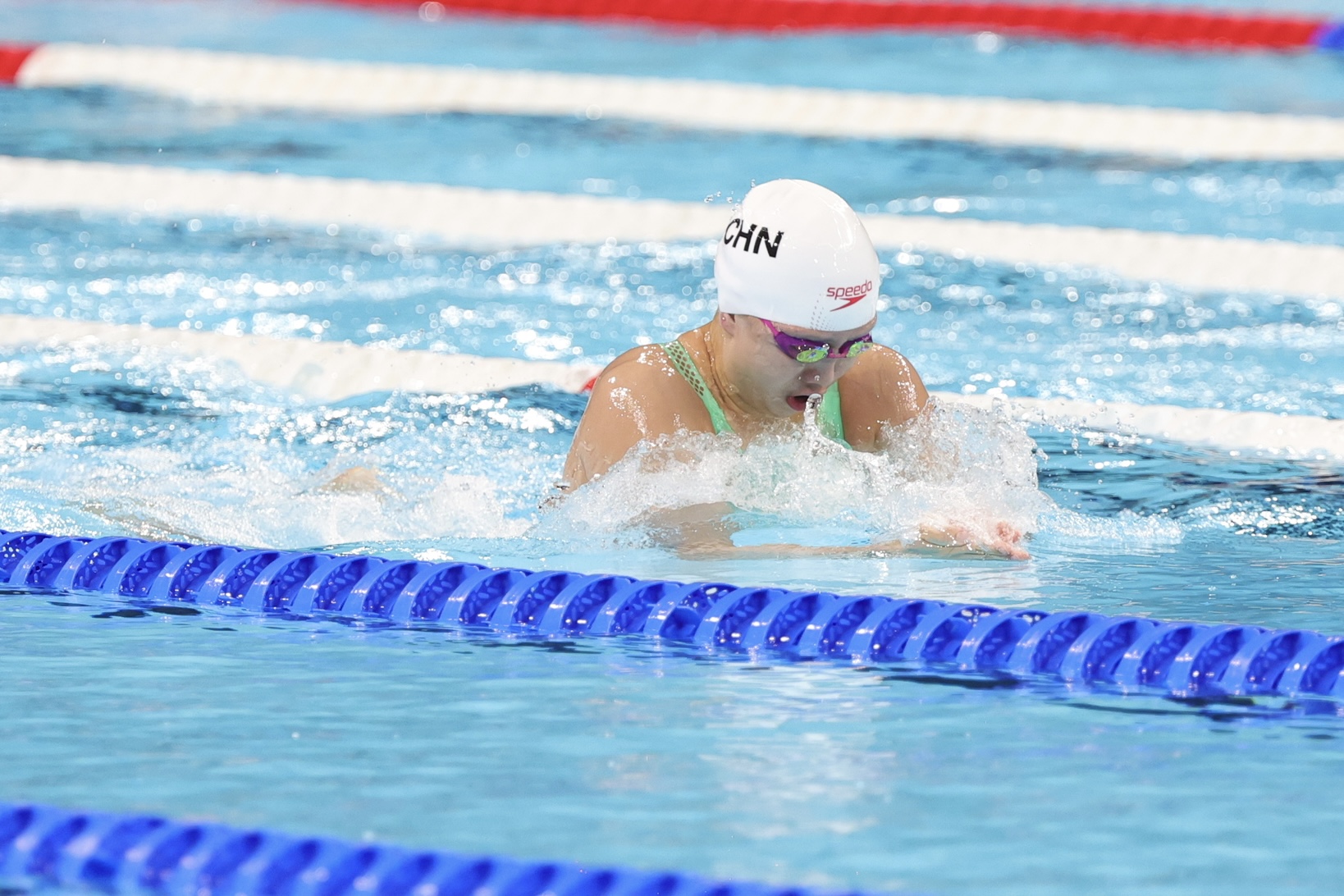 委内瑞拉游泳队勇夺金牌冲击世界新纪录的简单介绍 委内瑞拉游泳队勇夺金牌冲击世界新纪录的简单介绍