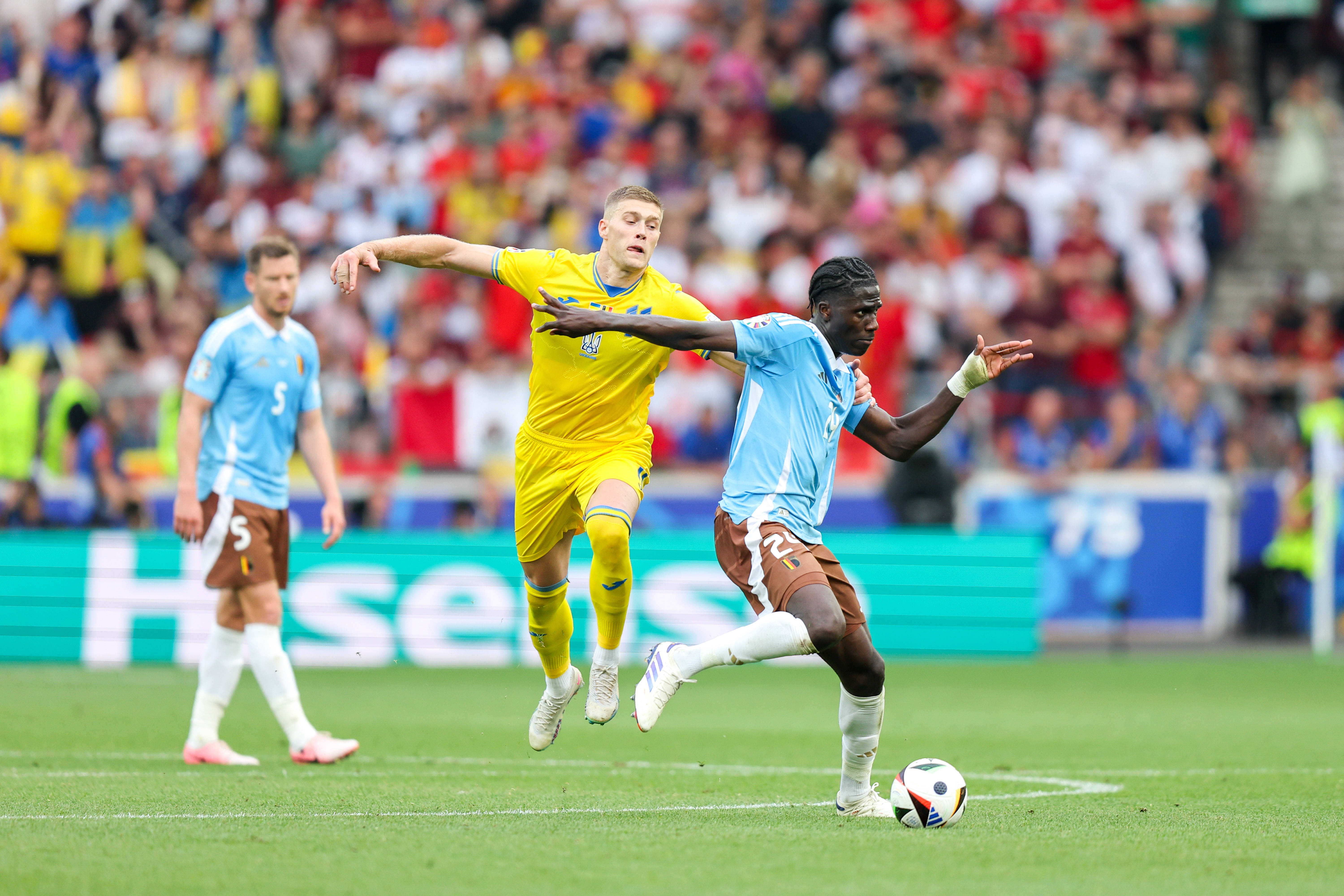 包含比利时队大胜对手,提前一轮晋级欧洲杯的词条 包含比利时队大胜对手,提前一轮晋级欧洲杯的词条