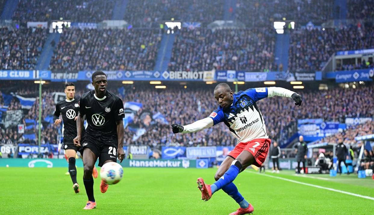 关于汉堡主场失利，球员面对艰难处境的信息