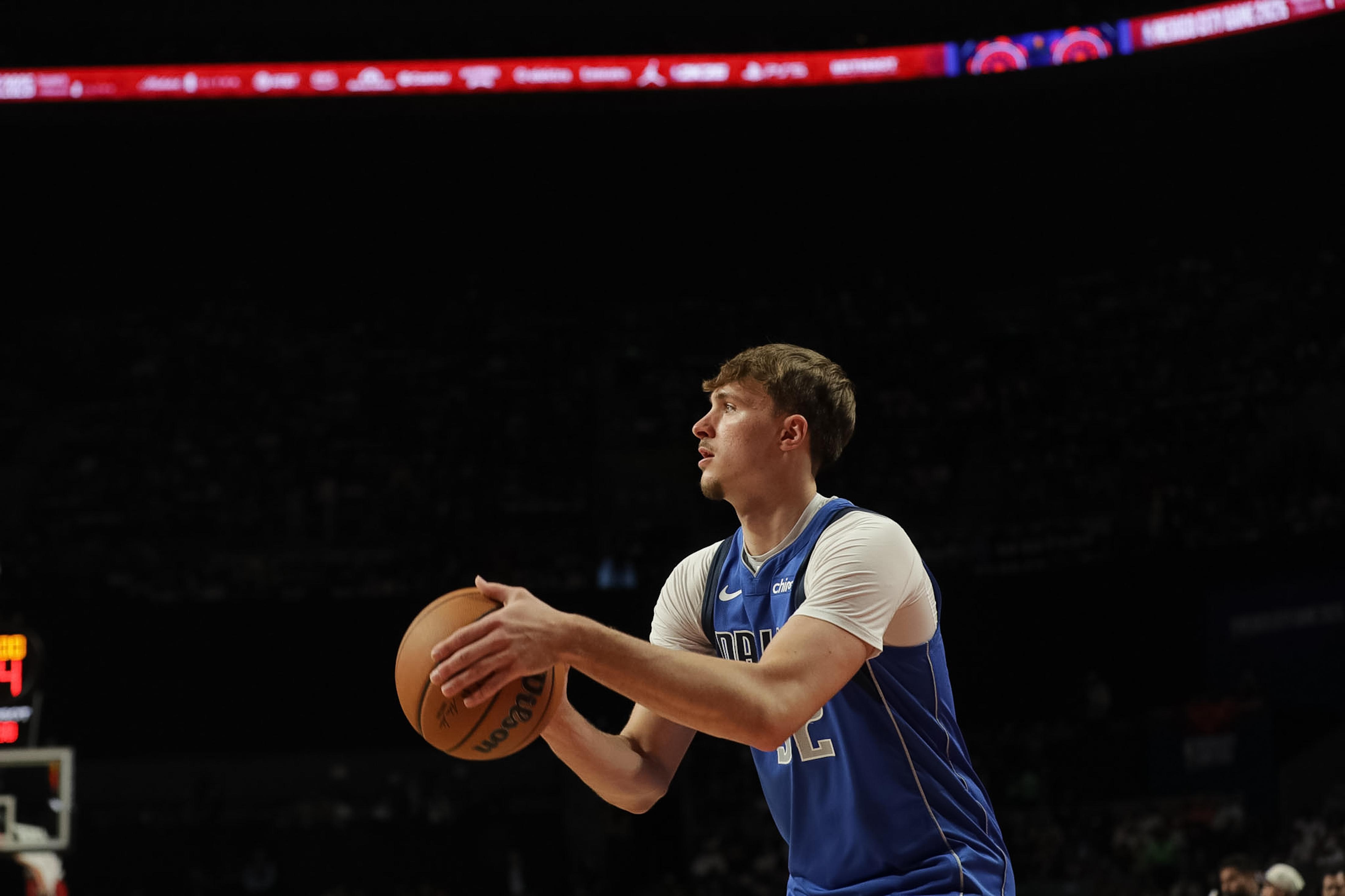 关于独行侠鏖战火箭，杜兰特扛起全队的信息