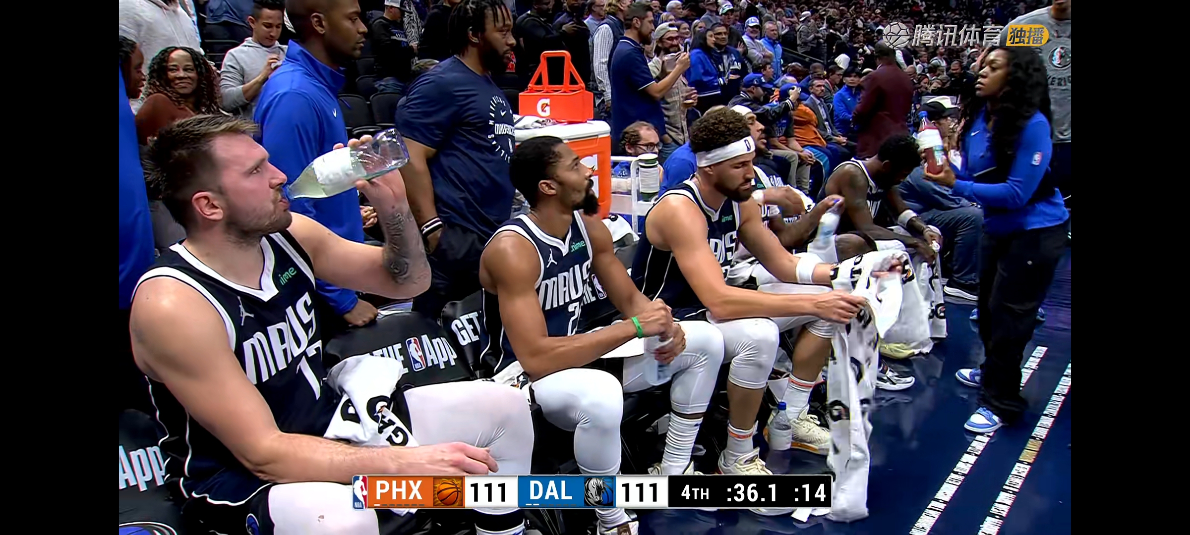 独行侠鏖战江苏队,约基奇扛起全队的简单介绍 独行侠鏖战江苏队,约基奇扛起全队的简单介绍