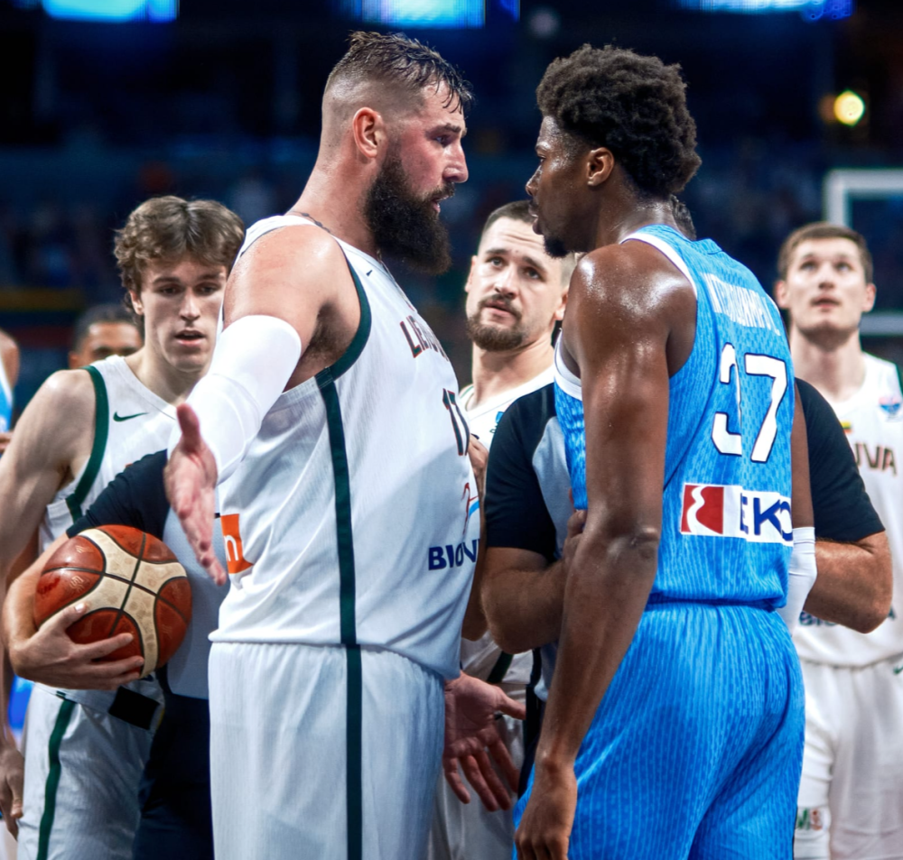 墨西哥男篮强势意大利男篮，瓦兰丘纳斯打破历史纪录的简单介绍