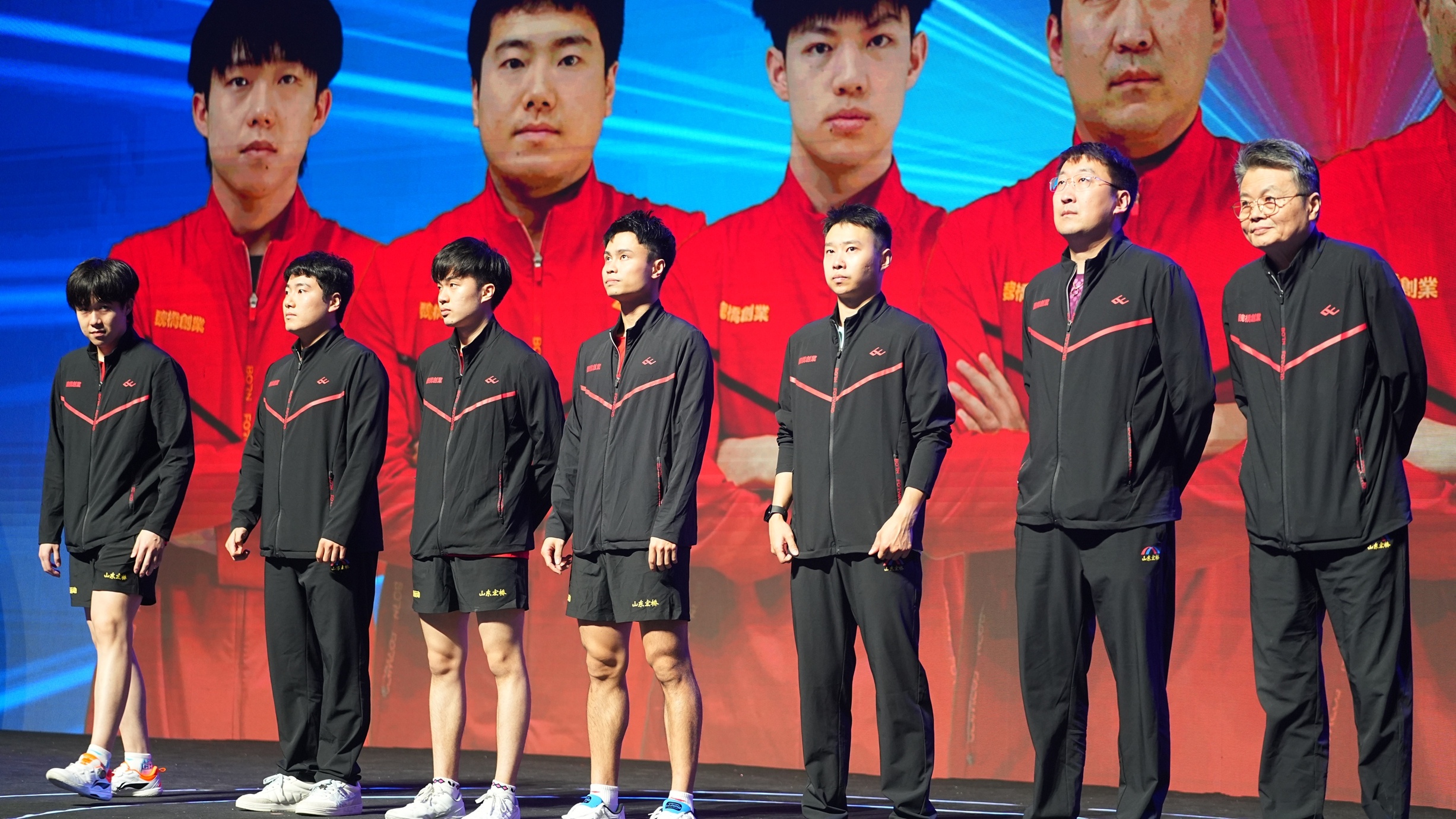 日本乒乓球队血洗德国乒乓球队，许昕绝境逆转的简单介绍