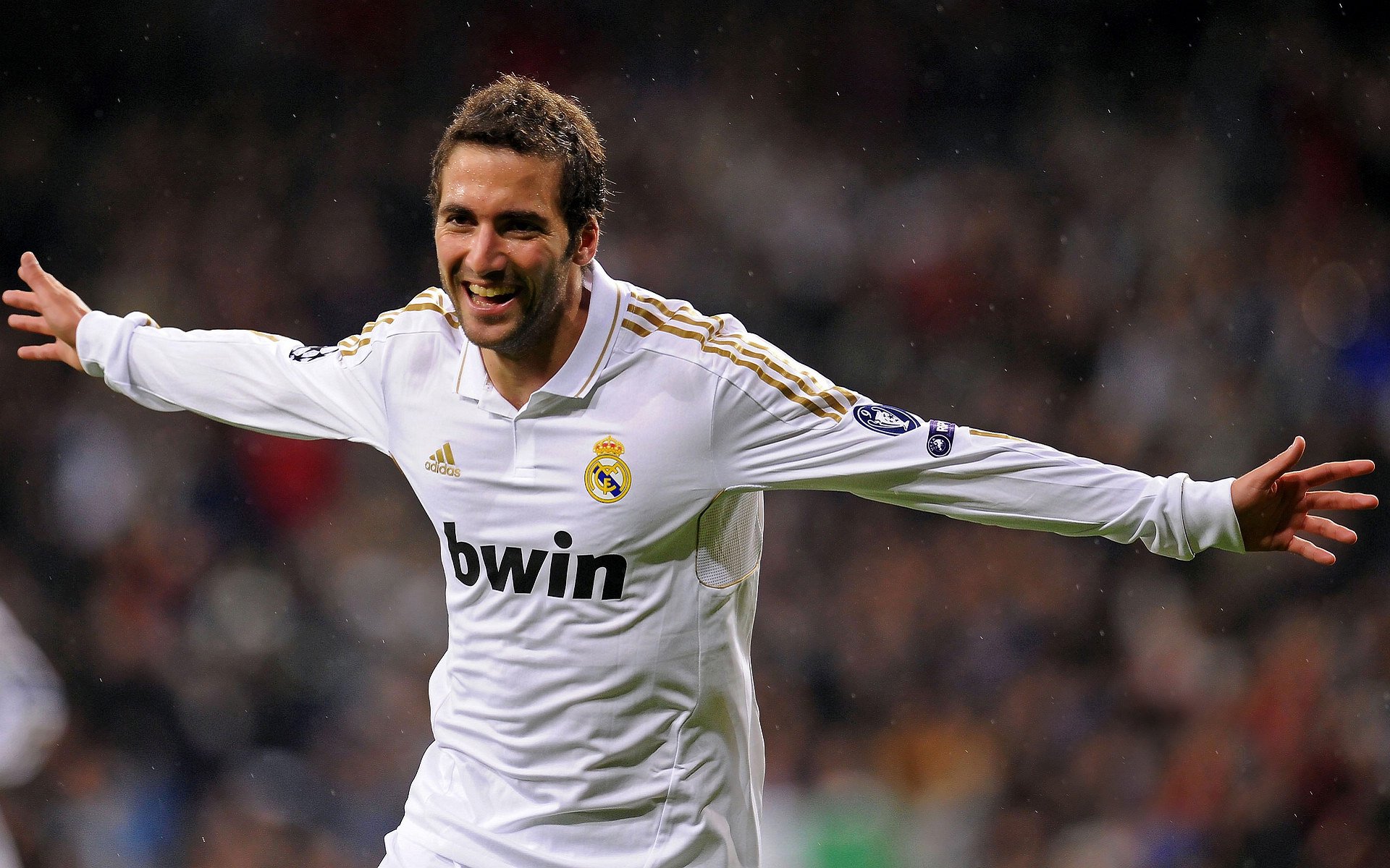 库里里程碑之夜,当三分雨改写季后赛历史